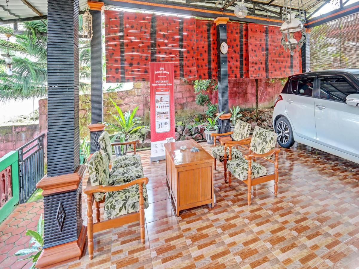 SPOT ON 91337 Pandu Homestay Klaten Wonogiri Exterior foto